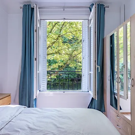 Apartmán Romantique 4 Etoiles ,appartement Chic Pres Du Canal, *