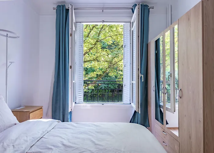 Appartement Romantique 4 Etoiles ,appartement Chic Pres Du Canal, *